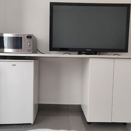 Stunning Double Room In Harrow Wembley - Khoob House London Kültér fotó