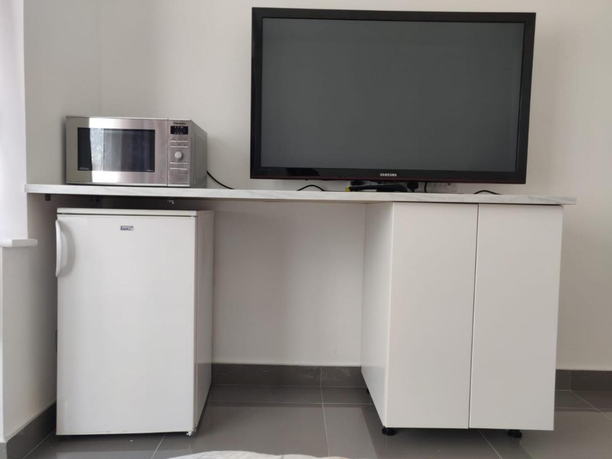 Stunning Double Room In Harrow Wembley - Khoob House London Kültér fotó